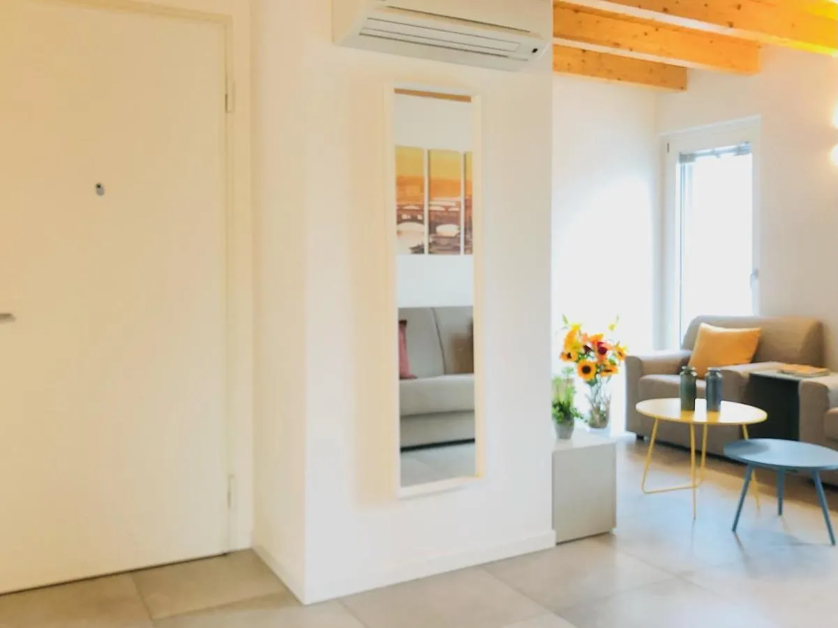 Апартаменты Stepandgo Milano Navigli